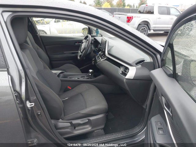 JTNKHMBX6M1123834 Toyota 3zr-fae