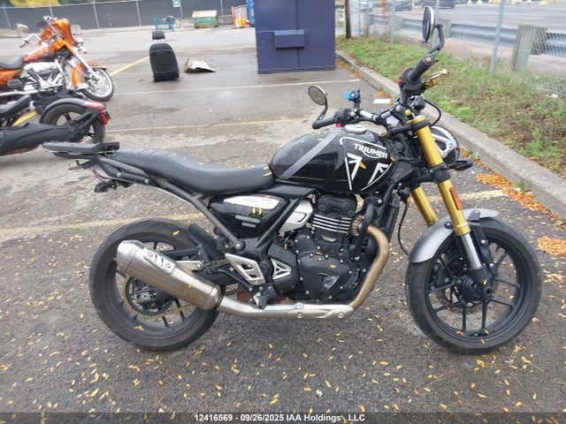 SMTT127Y3RNA05814 Triumph Motorcycle 2024