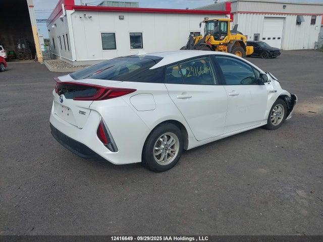 JTDKAMFP9M3182836 Toyota 2zr-fxe, 1nm+1sm