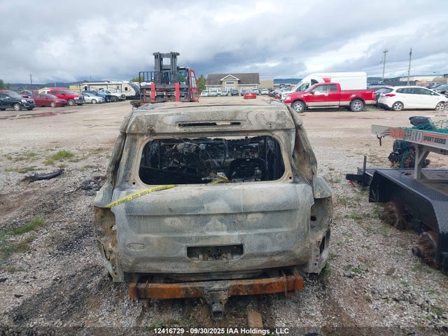 3FMCR9B69RRE66429 Ford dragon
