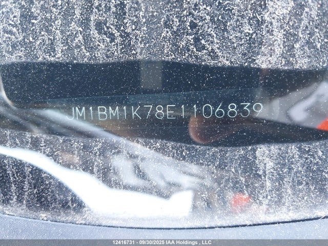 JM1BM1K78E1106839 Mazda pe