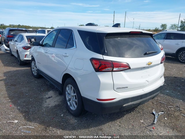 Chevrolet lyx 2022 3GNAXUEV9NL259437 Image 3