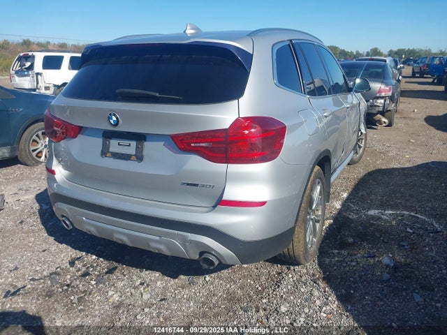 BMW X3 2019 5UXTR7C58KLF27936 Image 4