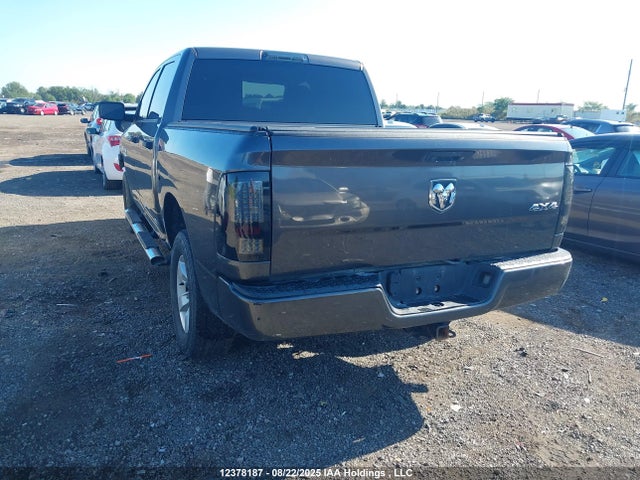 RAM 1500 2017 3C6RR7KT3HG628906 Image 3