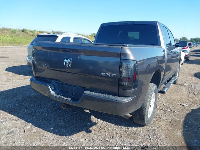 RAM 1500 2017 3C6RR7KT3HG628906 Image 4