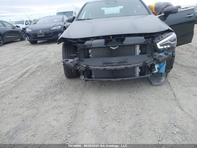 W1K5J4HB4TN571410 Mercedes-Benz m260