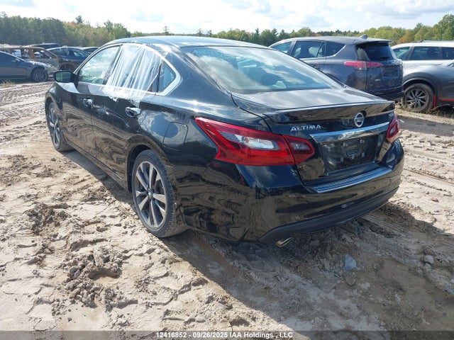 1N4AL3AP4HN351040 Nissan 2017