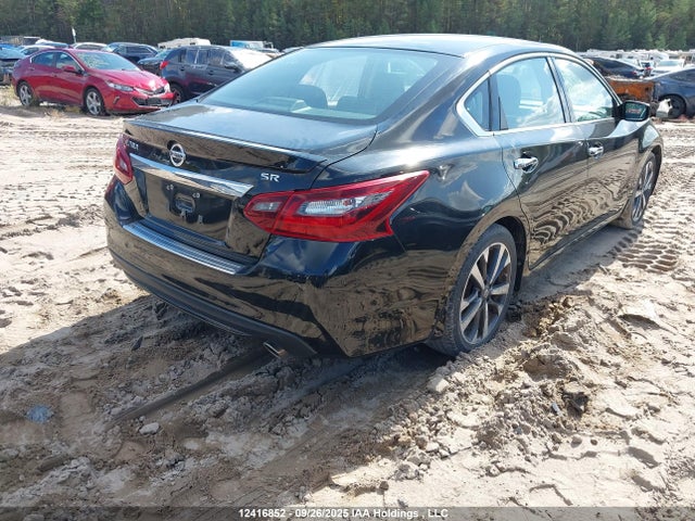 1N4AL3AP4HN351040 Nissan 2017