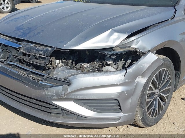 3VWC57BU9MM075352 Volkswagen tsi