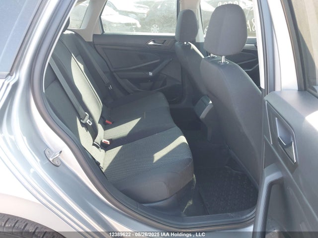 3VWC57BU9MM075352 Volkswagen tsi