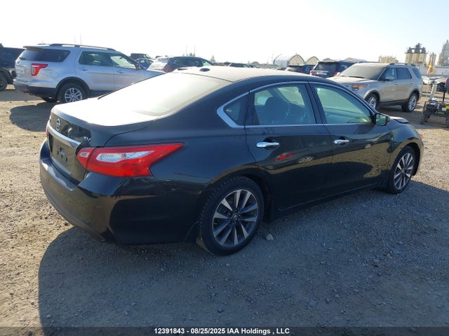 1N4AL3AP5HN322937 Nissan Altima