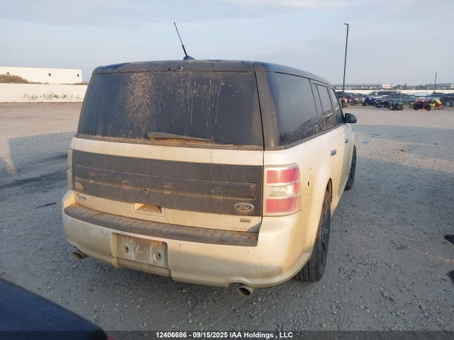 2FMHK6C82HBA00055 Ford 2017