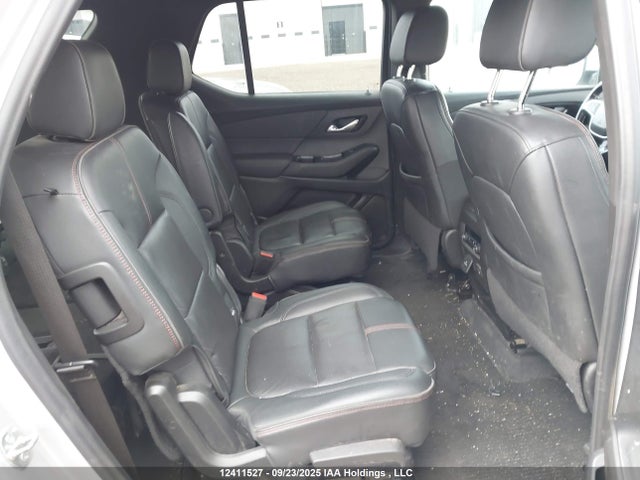 1GNEVJKW0NJ101451 Chevrolet lfy