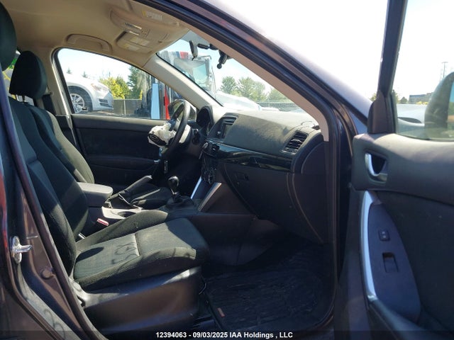 JM3KE2BE4E0429557 Mazda pe