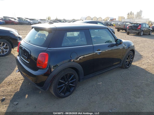 Mini 2016 2016 WMWXP5C55G2D13641 Image 4