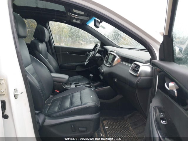 KIA Sorento 2017 5XYPKDA15HG314840 Image 5