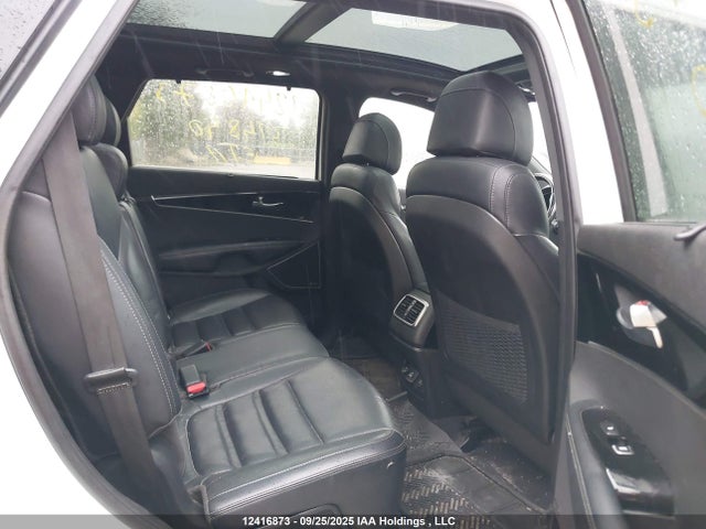KIA Sorento 2017 5XYPKDA15HG314840 Image 8