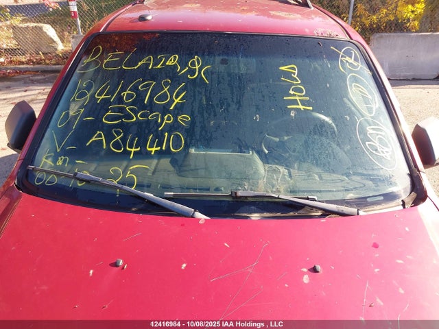 2009 Ford Escape მანქანა იყიდება აუქციონზე, vin: 1FMCU93G39KA84410, აუქციონის ნომერი: 12416984