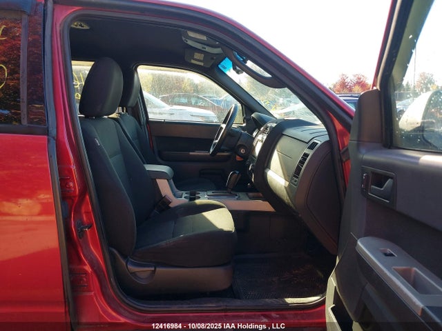 2009 Ford Escape მანქანა იყიდება აუქციონზე, vin: 1FMCU93G39KA84410, აუქციონის ნომერი: 12416984