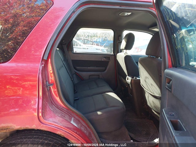 2009 Ford Escape მანქანა იყიდება აუქციონზე, vin: 1FMCU93G39KA84410, აუქციონის ნომერი: 12416984