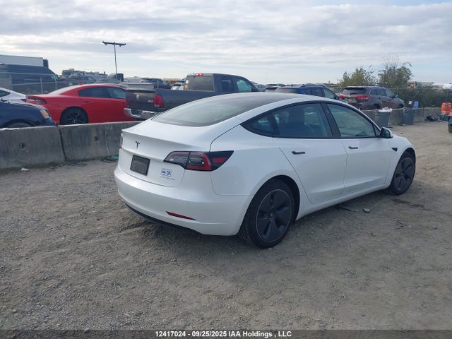 Tesla 2022 2022 5YJ3E1EB3NF294615 Image 4