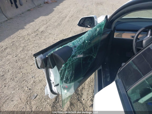Tesla 2022 2022 5YJ3E1EB3NF294615 Image 6