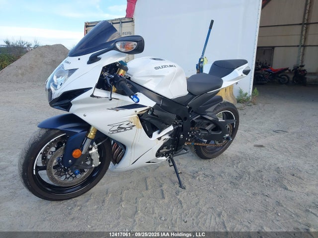 JS1GR7MA6M7100014 Suzuki R747-