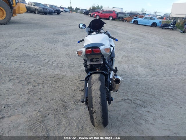 JS1GR7MA6M7100014 Suzuki R747-