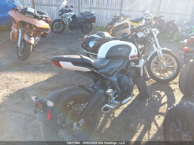 Triumph Motorcycle Trident 2022 SMTL10ULXNTAW3566 Image 4