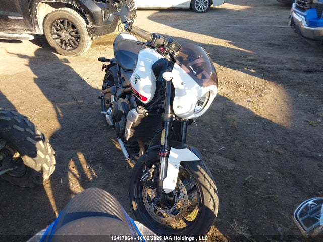 Triumph Motorcycle Trident 2022 SMTL10ULXNTAW3566 Image 5