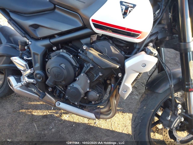Triumph Motorcycle Trident 2022 SMTL10ULXNTAW3566 Image 8