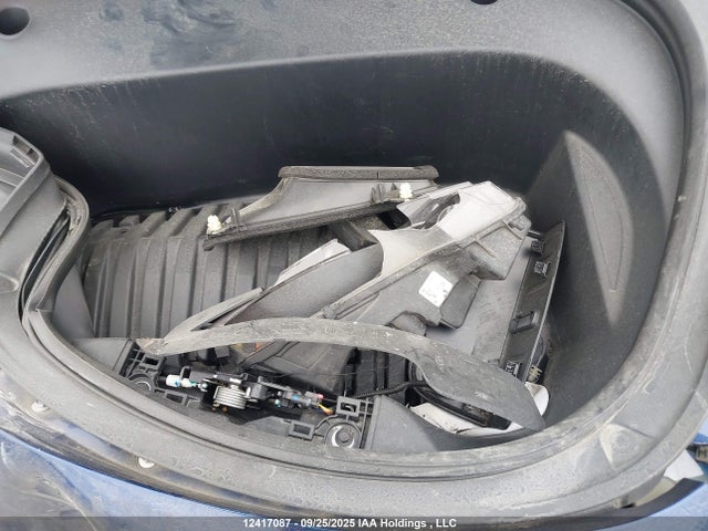 5YJ3E1EB2NF296095 Tesla MODEL 3