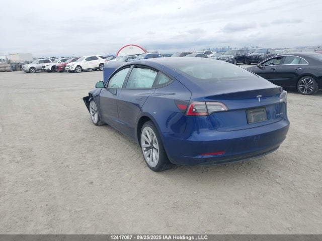 5YJ3E1EB2NF296095 Tesla MODEL 3
