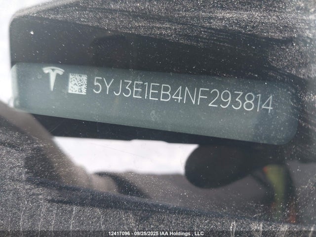 5YJ3E1EB4NF293814 Tesla MODEL 3