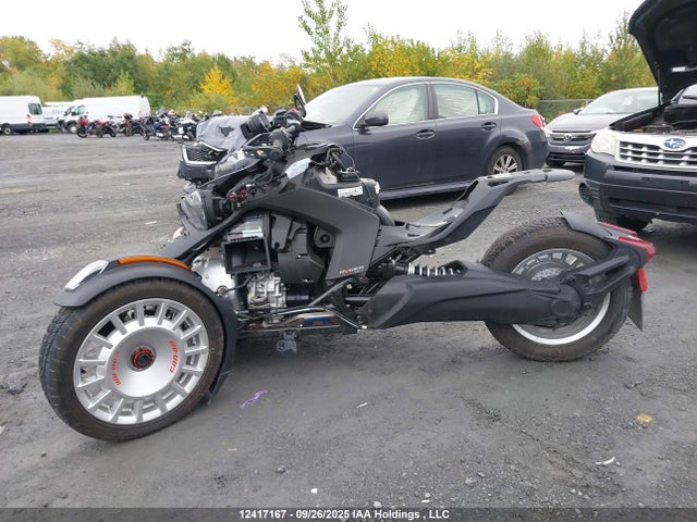 3JB2HEH29SJ000037 Can-Am Ace