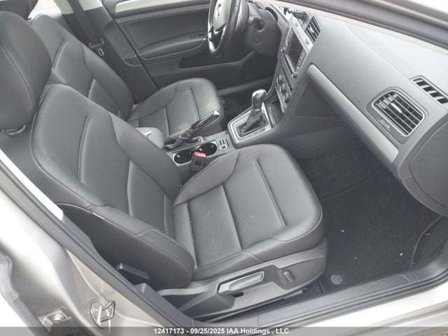 3VW217AU3HM008146 Volkswagen 1.8 tsi