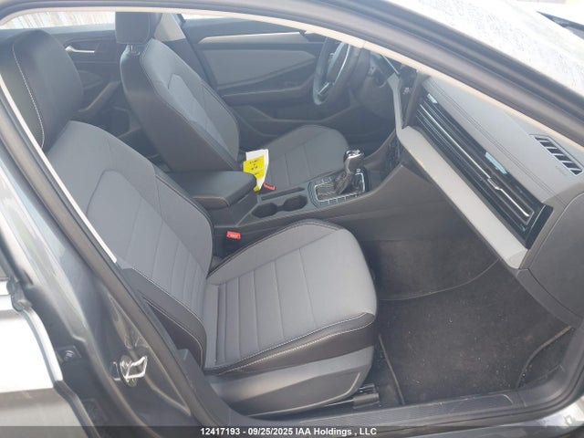 3VWEX7BUXSM092595 Volkswagen tsi