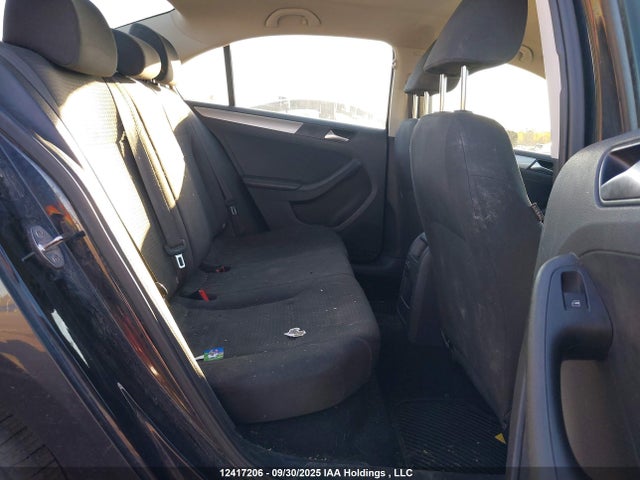 3VW2B7AJ7HM307030 Volkswagen 1.4 tsi