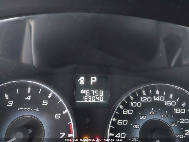 2010 Subaru Legacy 3.6r Premium მანქანა იყიდება აუქციონზე, vin: 4S3BMJG66A2225610, აუქციონის ნომერი: 12417368