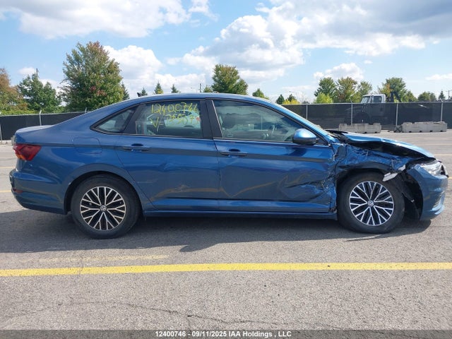 3VWE57BU6KM135075 Volkswagen 1.8 tsi