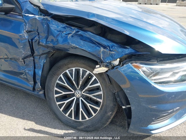 3VWE57BU6KM135075 Volkswagen 1.8 tsi