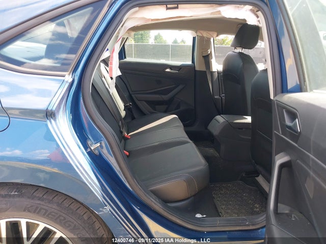 3VWE57BU6KM135075 Volkswagen 1.8 tsi