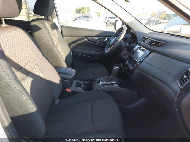 Nissan 2017 2017 5N1AT2MV8HC863552 Image 5