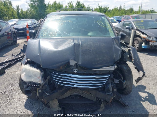 2C4RC1BGXER336069 Chrysler Town and Country
