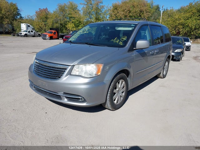 2C4RC1BGXER349632 Chrysler Town and Country