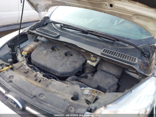1FMCU9G9XEUC88244 Ford Escape