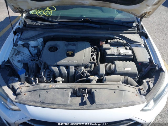 KMHD84LF2HU380489 Hyundai 2017