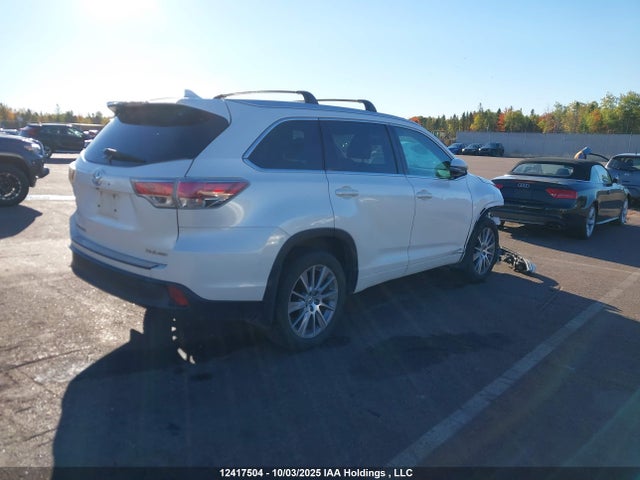 Toyota 2gr-fe 2014 5TDJKRFH6ES037137 Image 4