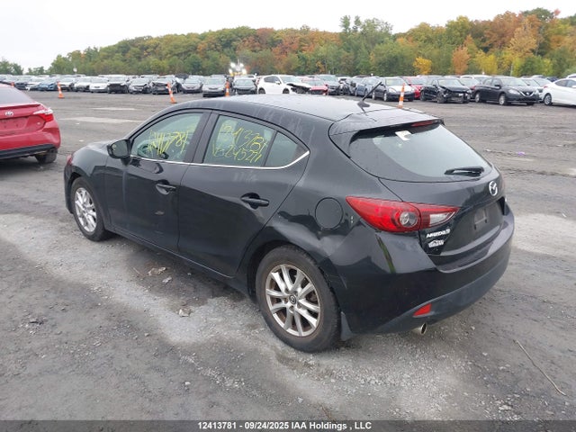 3MZBM1L74GM245271 Mazda pe