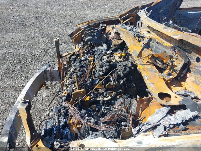 Nissan 2019 2019 5N1DR2MM3KC584438 Image 10